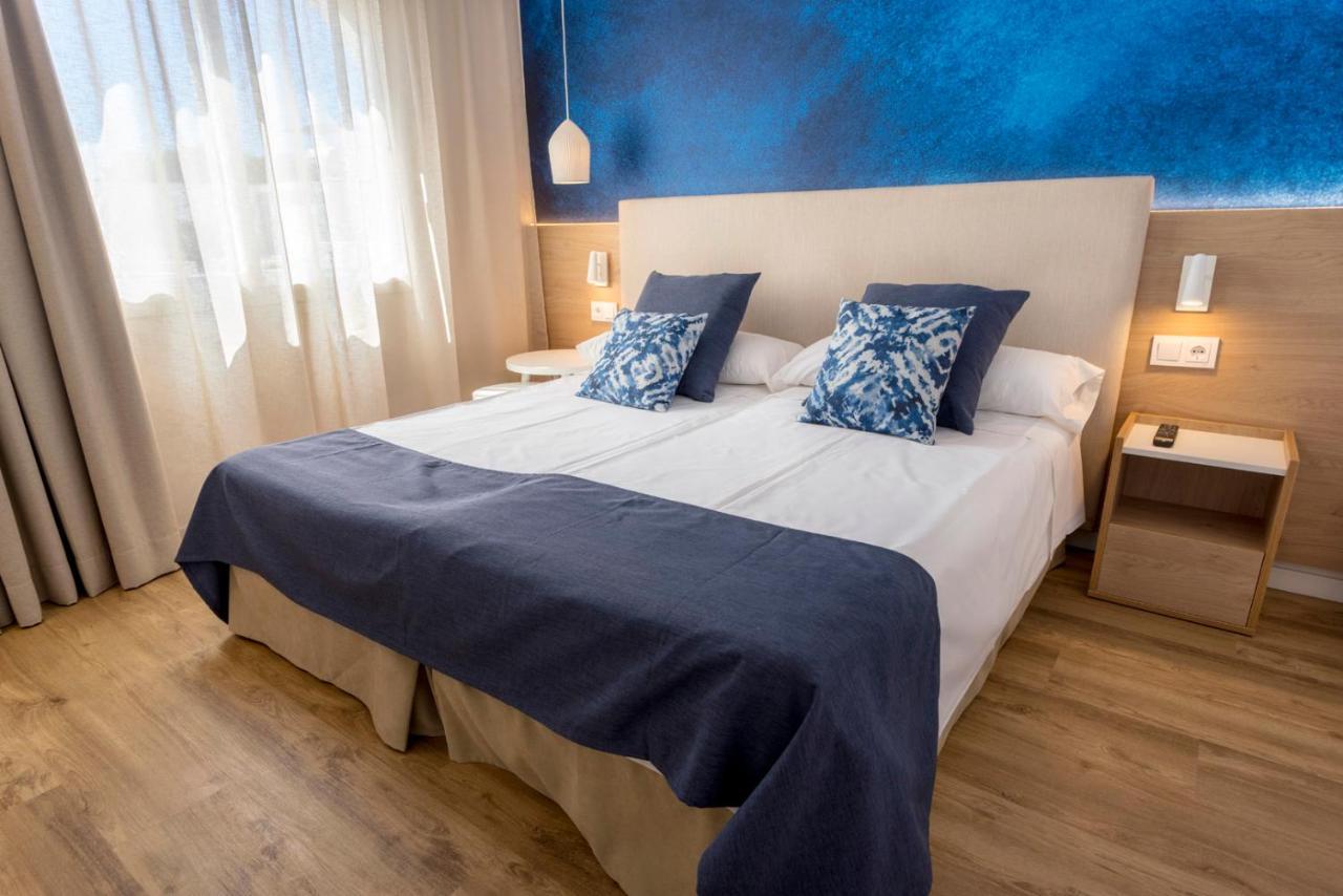 Parque Nereida Suites Hotel 칼라 라트자다 외부 사진