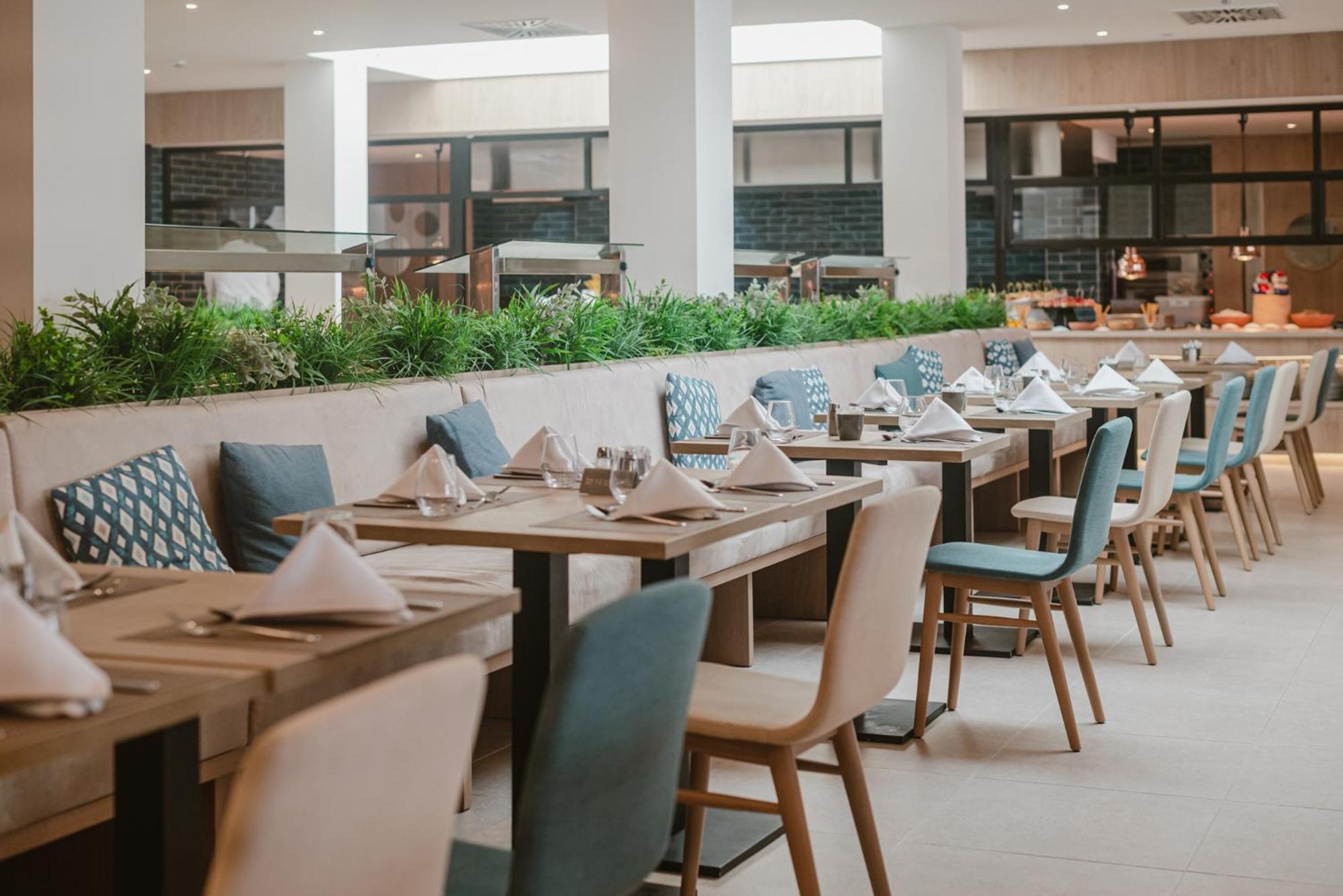Parque Nereida Suites Hotel 칼라 라트자다 외부 사진