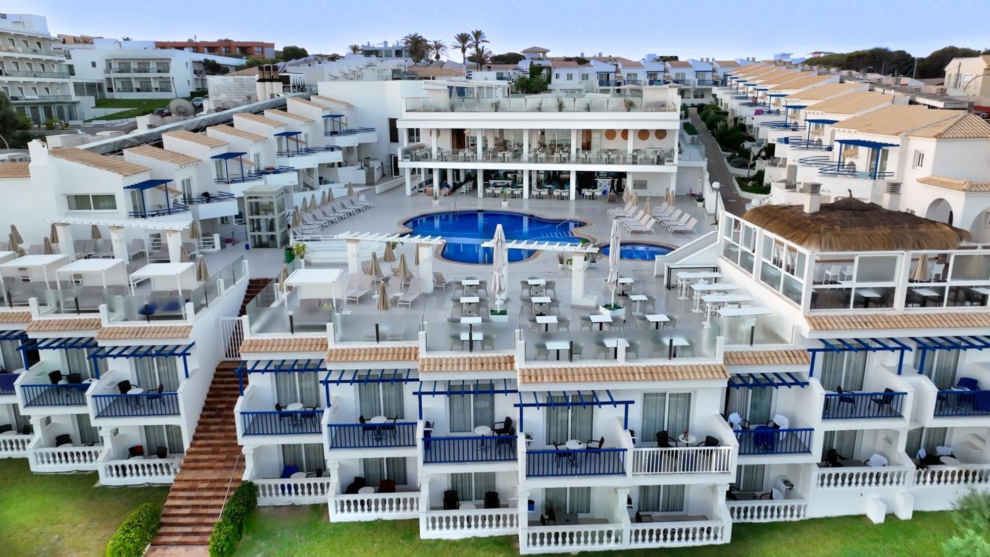 Parque Nereida Suites Hotel 칼라 라트자다 외부 사진