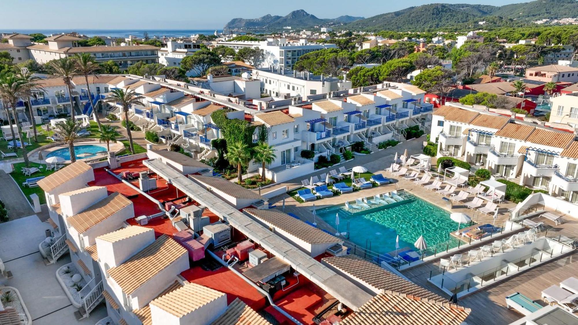 Parque Nereida Suites Hotel 칼라 라트자다 외부 사진